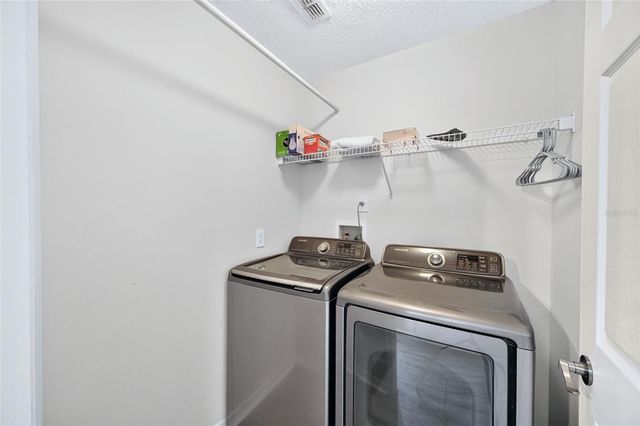 2577 ONEIDA LOOP, Kissimmee, FL 34747