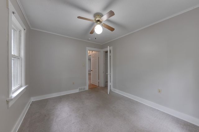 705 S Pershing Ave, Wichita, KS 67218