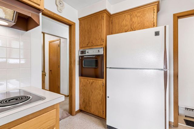 202 Ash Street W, South Saint Paul, MN 55075