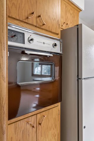 202 Ash Street W, South Saint Paul, MN 55075