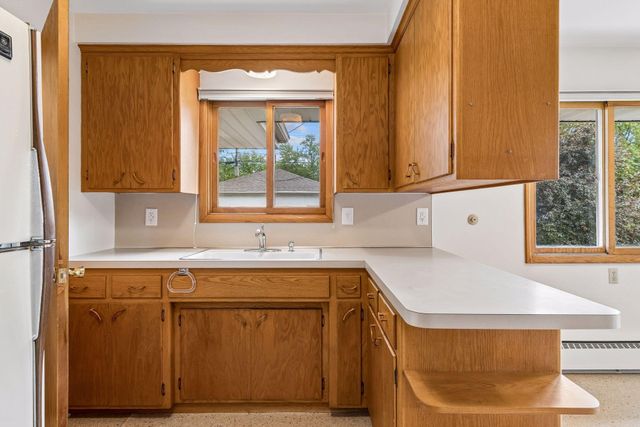 202 Ash Street W, South Saint Paul, MN 55075