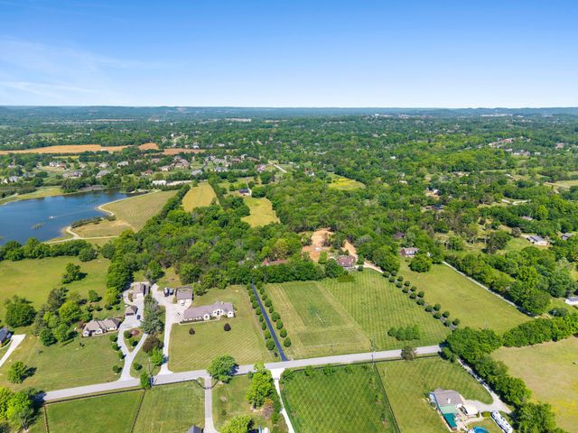 4301 N Chapel Rd, Franklin, TN 37067