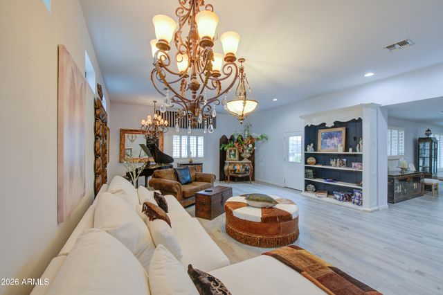 13451 N 50TH Street, Scottsdale, AZ 85254