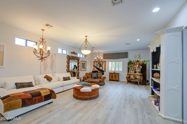 13451 N 50TH Street, Scottsdale, AZ 85254