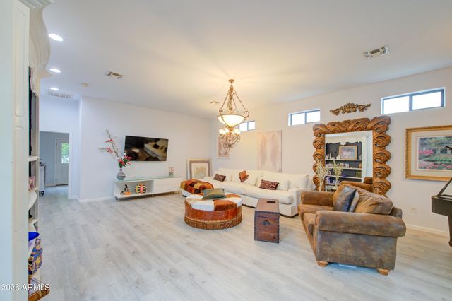 13451 N 50TH Street, Scottsdale, AZ 85254