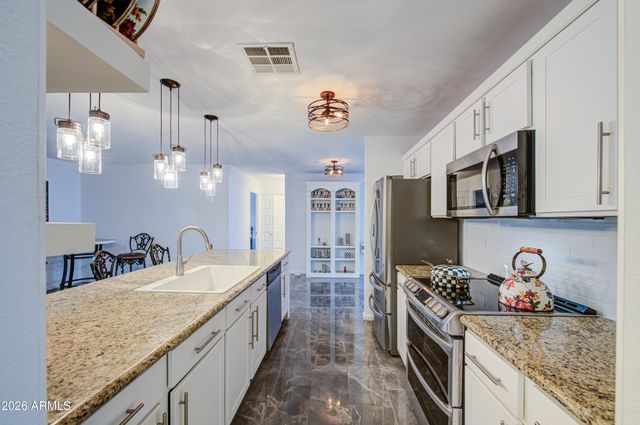 13451 N 50TH Street, Scottsdale, AZ 85254