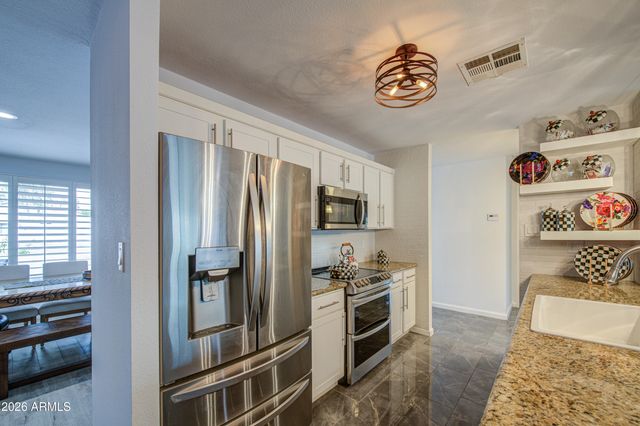 13451 N 50TH Street, Scottsdale, AZ 85254