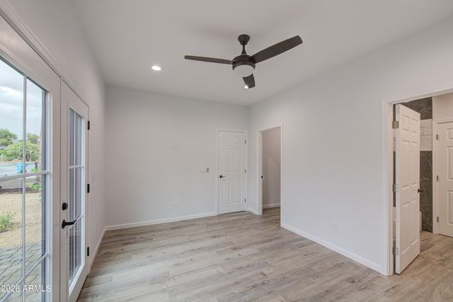13451 N 50TH Street, Scottsdale, AZ 85254