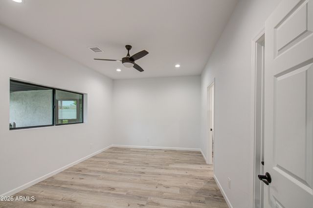 13451 N 50TH Street, Scottsdale, AZ 85254