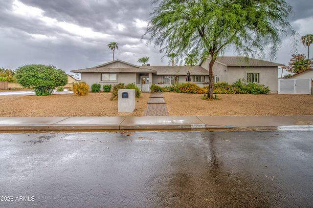 13451 N 50TH Street, Scottsdale, AZ 85254