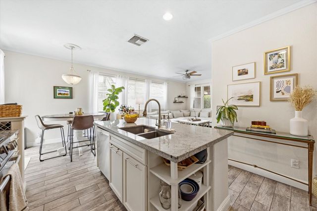3456 Kauai Rd, West Sacramento, CA 95691