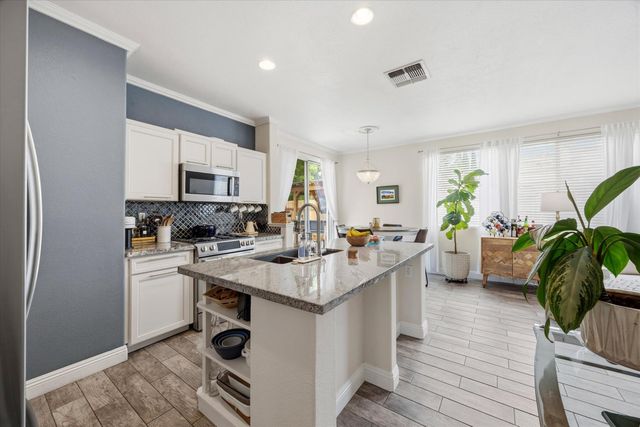 3456 Kauai Rd, West Sacramento, CA 95691