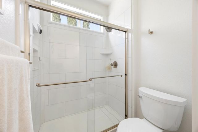 3456 Kauai Rd, West Sacramento, CA 95691