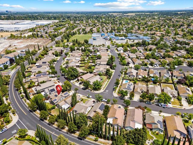 3456 Kauai Rd, West Sacramento, CA 95691