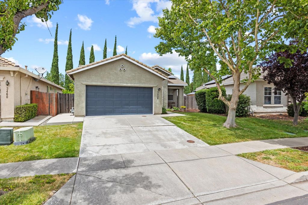 3456 Kauai Rd, West Sacramento, CA 95691