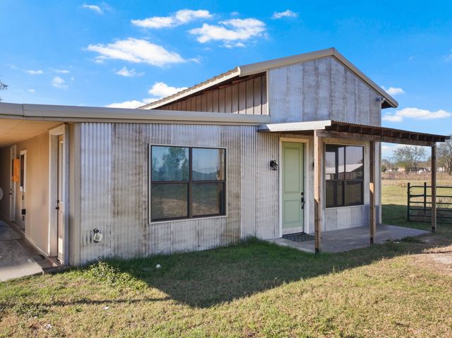 785 County Road 4840, Mt Pleasant, TX 75455