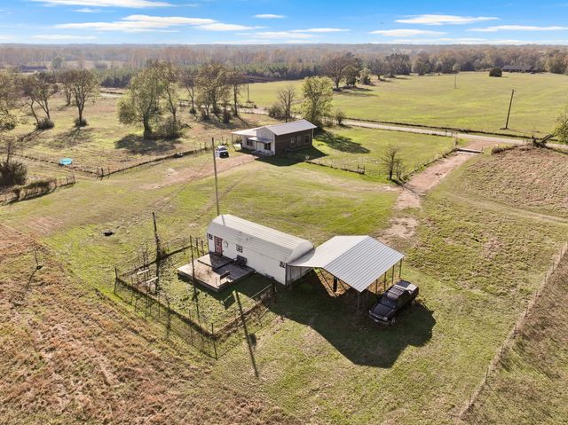 785 County Road 4840, Mt Pleasant, TX 75455