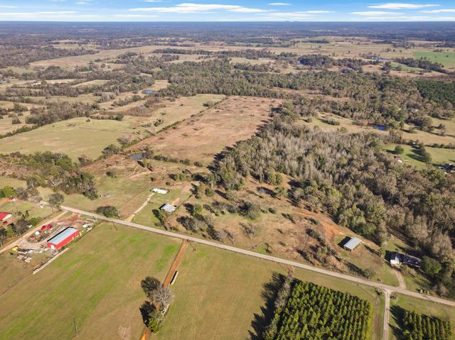 785 County Road 4840, Mt Pleasant, TX 75455