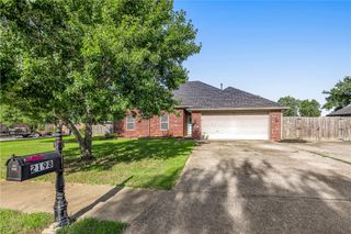 2198 Meadowbrook Drive, Elkins, AR 72727