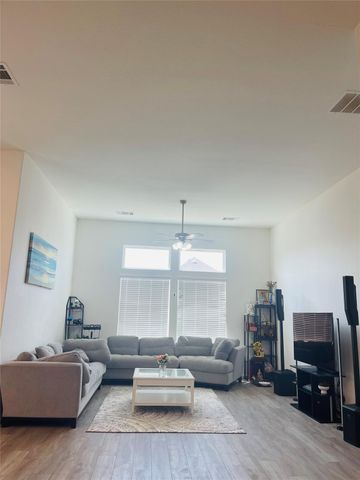 232 Short Leaf DR, Buda, TX 78610