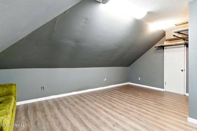 1526 Oldfield Drive, Gautier, MS 39553