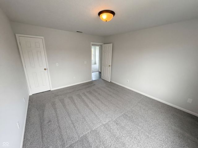 8911 Alto Way, Indianapolis, IN 46231