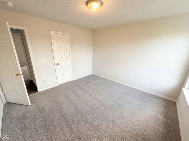 8911 Alto Way, Indianapolis, IN 46231