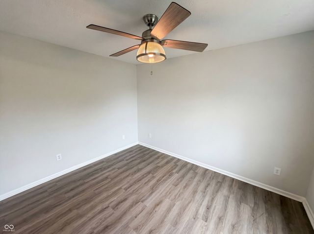 8911 Alto Way, Indianapolis, IN 46231