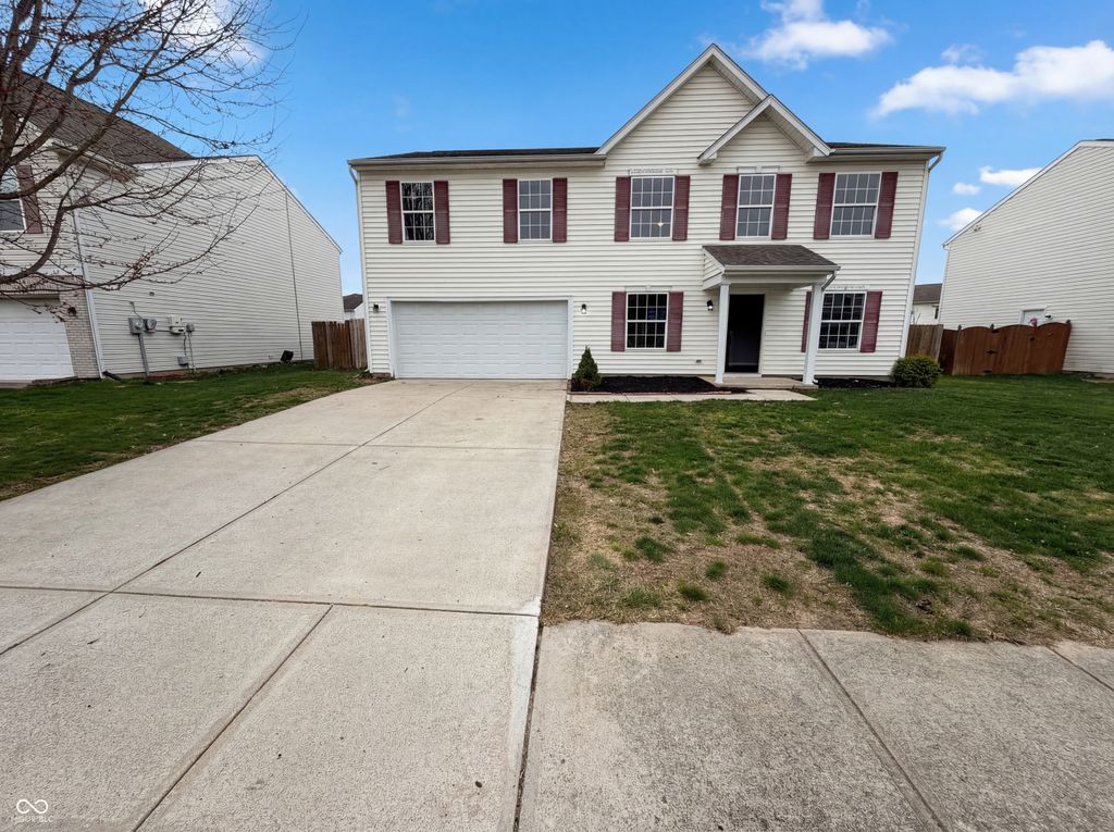 8911 Alto Way, Indianapolis, IN 46231