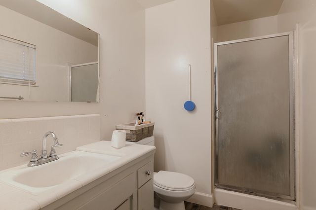 3449 E Fairmont Avenue, Fresno, CA 93726