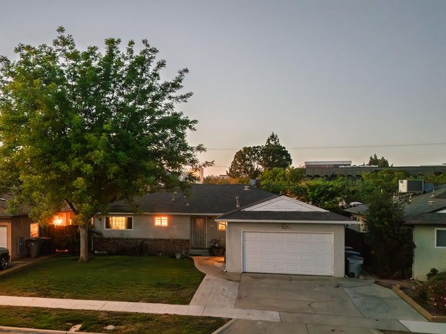 3449 E Fairmont Avenue, Fresno, CA 93726