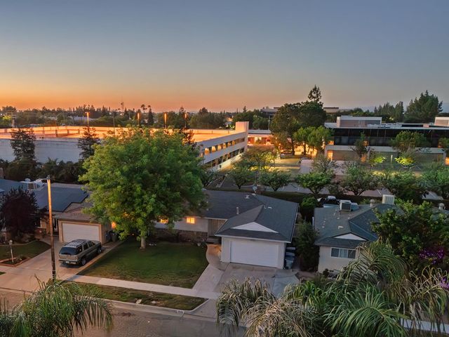 3449 E Fairmont Avenue, Fresno, CA 93726