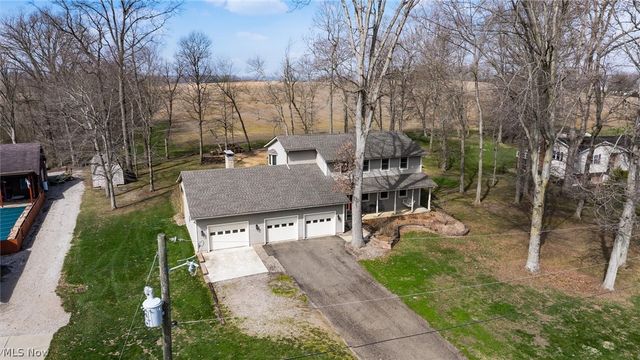 5135 Tiffany Drive, Zanesville, OH 43701