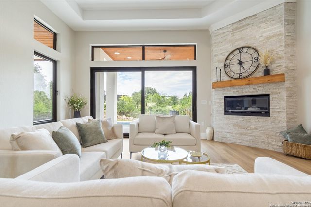 956 Petite Verdot, New Braunfels, TX 78132