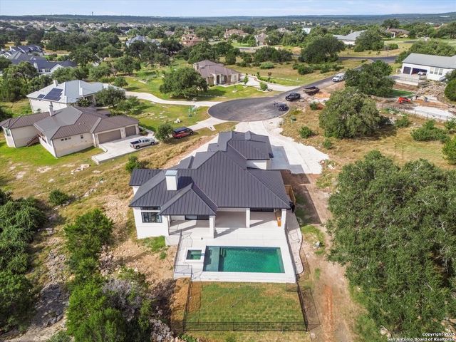 956 Petite Verdot, New Braunfels, TX 78132