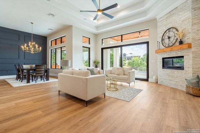 956 Petite Verdot, New Braunfels, TX 78132