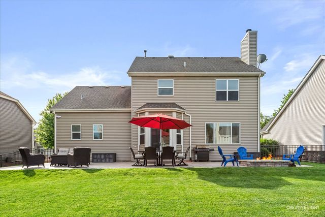 39W470 W Mallory Drive, Geneva, IL 60134
