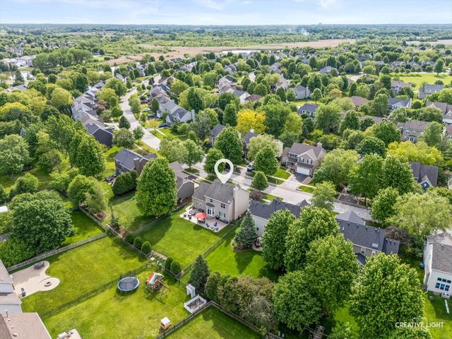 39W470 W Mallory Drive, Geneva, IL 60134