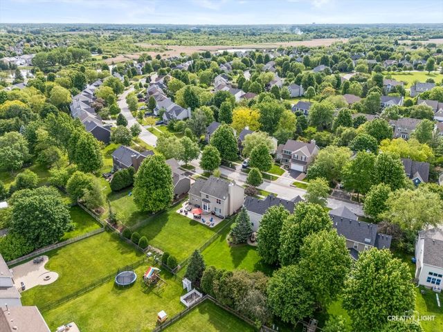 39W470 W Mallory Drive, Geneva, IL 60134