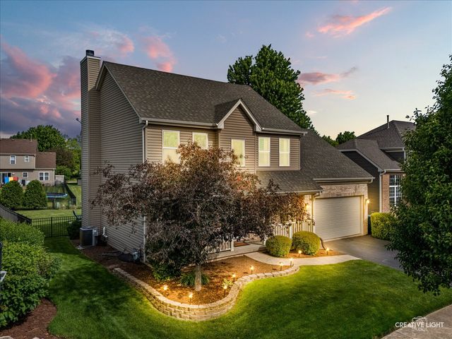 39W470 W Mallory Drive, Geneva, IL 60134