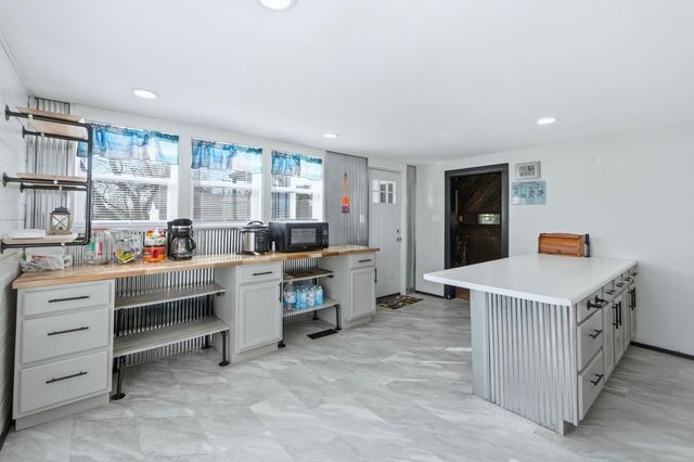 203 N Main Street, Hudson, IN 46747