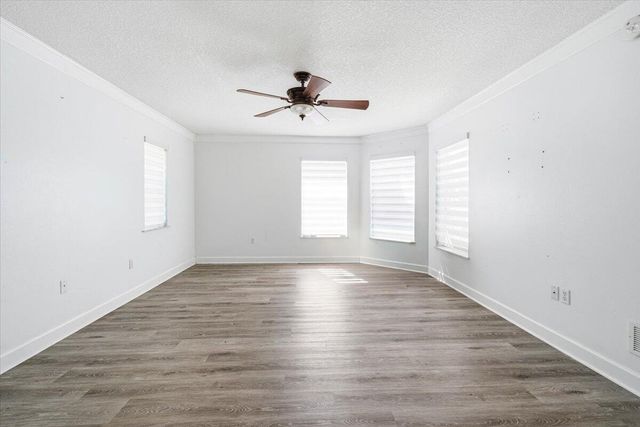 18 NW 144th Drive, Okeechobee, FL 34972