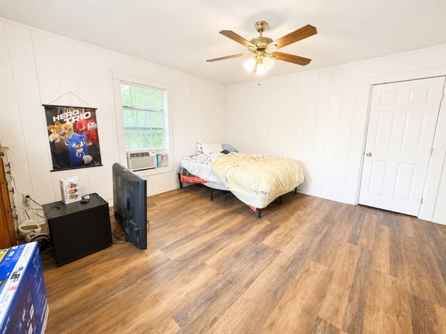 2732 W Collin Street, Corsicana, TX 75110