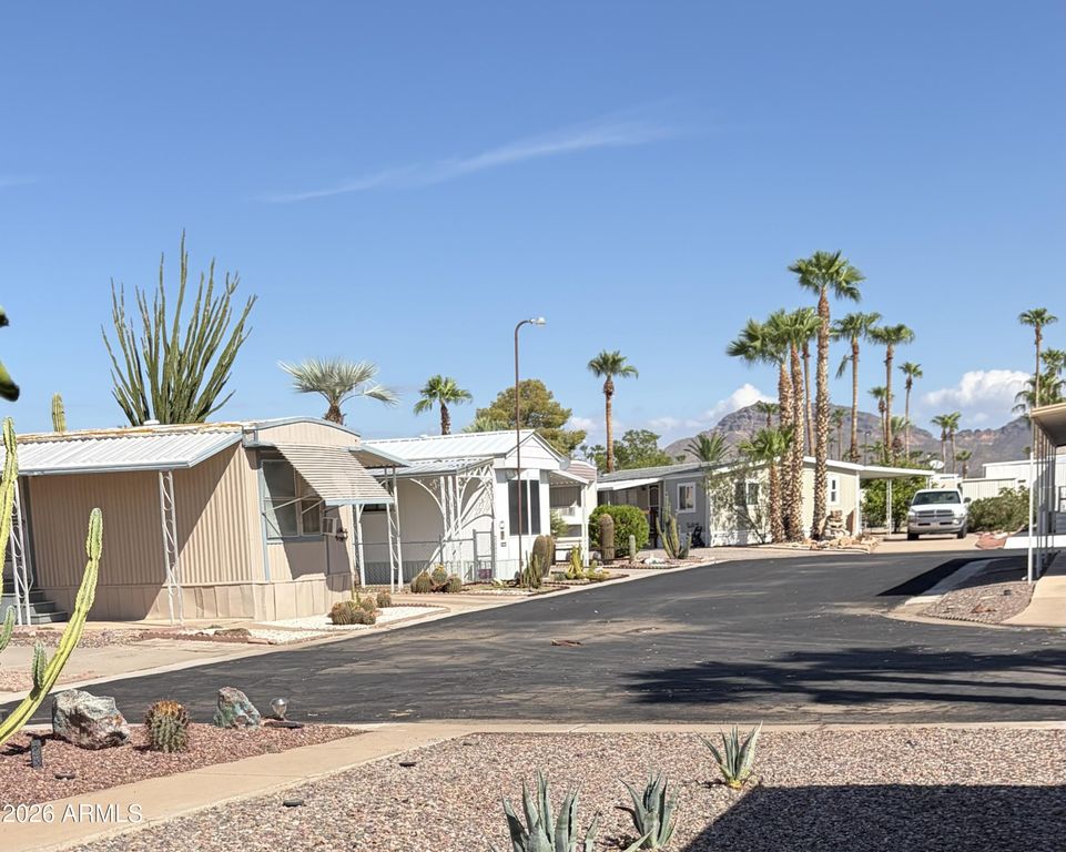 202 N MERIDIAN Drive 209, Apache Junction, AZ 85120 — photo 2