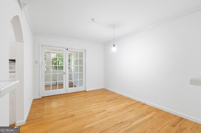 7 Cantey Place NW, Atlanta, GA 30327