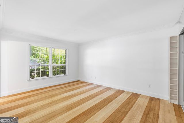 7 Cantey Place NW, Atlanta, GA 30327
