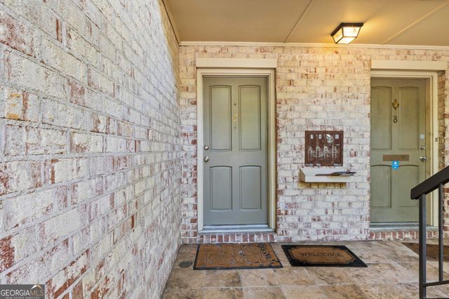 7 Cantey Place NW, Atlanta, GA 30327