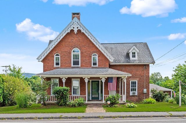 238 Park St, Easthampton, MA 01027
