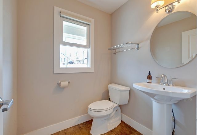 1515B Jewell St, Nashville, TN 37207