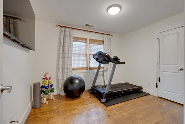 1515B Jewell St, Nashville, TN 37207